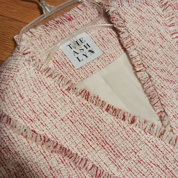 Korean Fashion Designer The ASHLYN Short sleeved Blazer Tailored Old Money - Picture 5 of 8